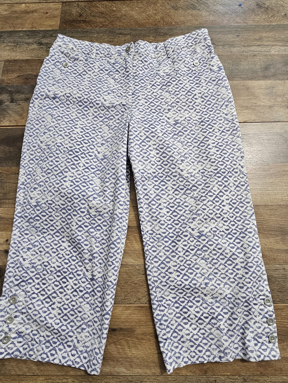 Karen Scott Cropped Pants Blue White Print Stretch Casual Size 14 Momcore Summer
